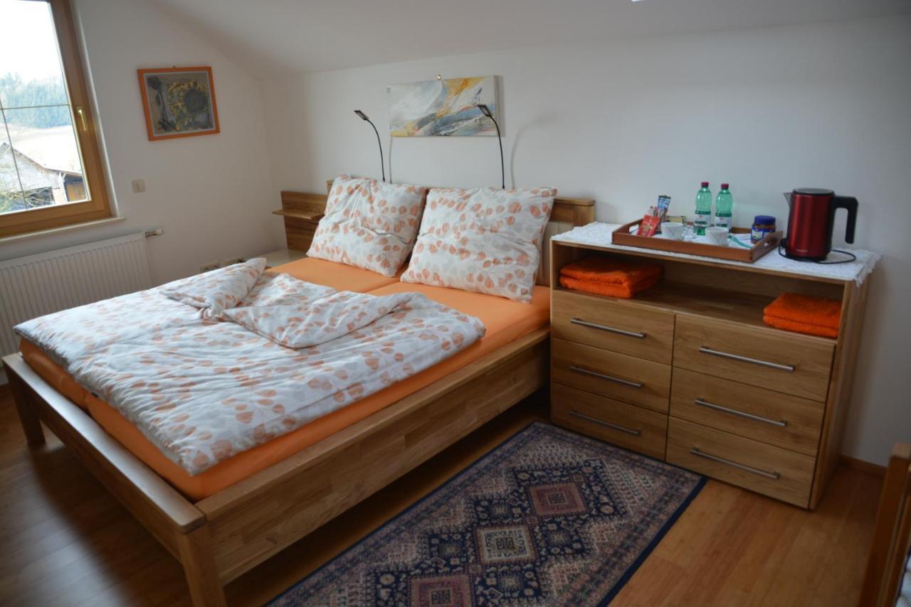 Privatzimmer Marina Völkermarkt エクステリア 写真